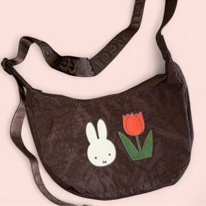 BAGGU Miffy Chocolate Medium Crescent